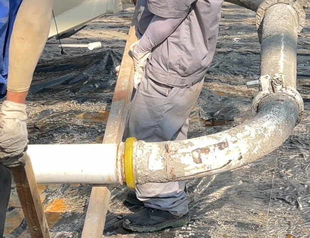 預防混凝土泵管堵管.png 預防混凝土泵管堵管.png